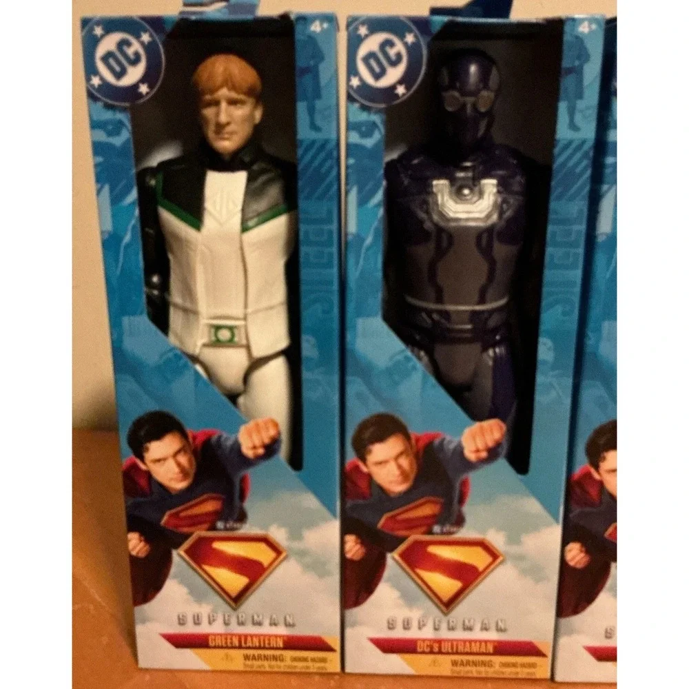 BRAND NEW LOT‎ 4DC COMICS 12
